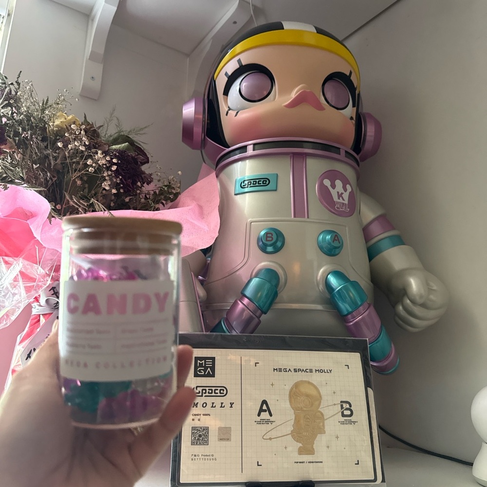 Mega Space Molly Collectible Figure
